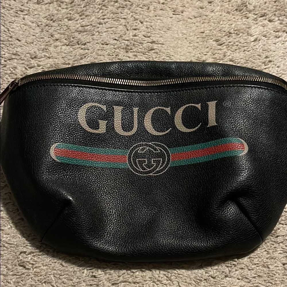 Gucci Black Leather Belt Bag